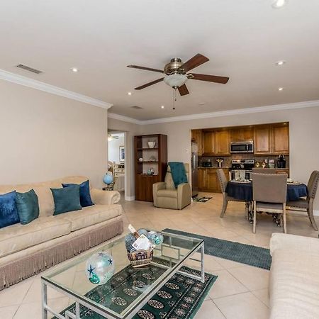 Вилла Ocean Vacation Breeze Лантана Экстерьер фото